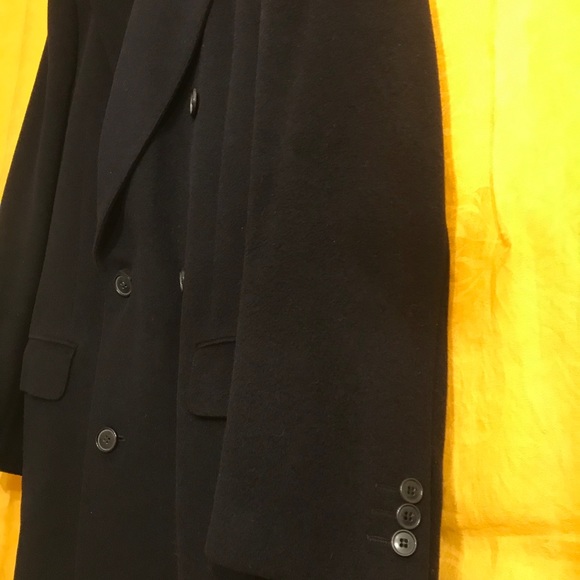 Bloomingdales finest Italian wool coat. Navy. Men - Picture 10 of 14